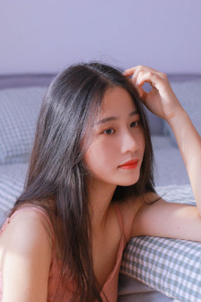 穿成猫后我喂养了小皇子